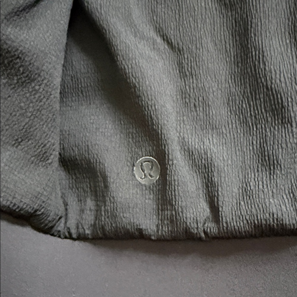 lululemon athletica Black Puffer Jacket - Picture 5 of 16